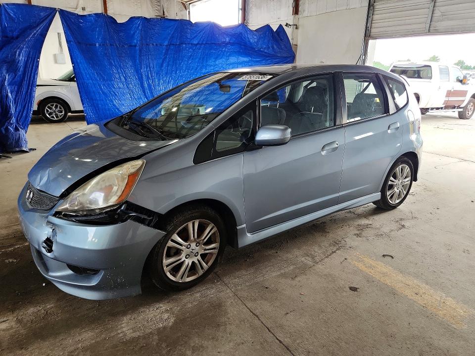 2011 Honda Fit VIN JHMGE8G5XBC005755 COPART salvage auction — FRONT END, Ky - Cert Of Title-Salvage, sold $175 on 2026-07-27 (photo 1)