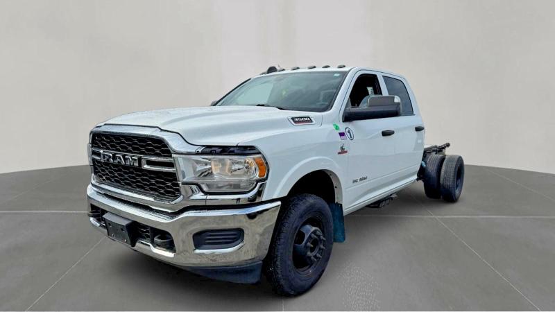 2022 Ram 3500 VIN 3C7WRTCL6NG246032 COPART salvage auction — NORMAL WEAR, Ma - Certificate Of Title (P), sold $13,700 on 2026-07-27 (photo 2)