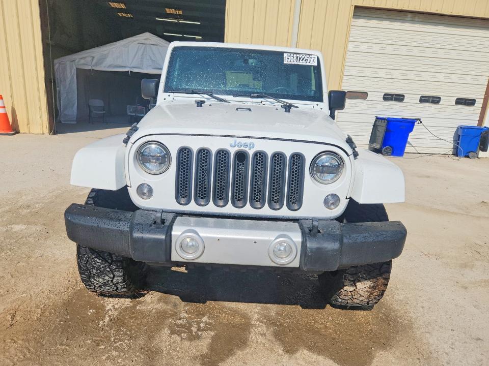 2014 Jeep Wrangler unlimited VIN 1C4BJWEG5EL150710 COPART salvage auction — MINOR DENT/SCRATCHES, Nc - Dealer Only Clean Title, sold $6,300 on 2026-07-02 (photo 5)
