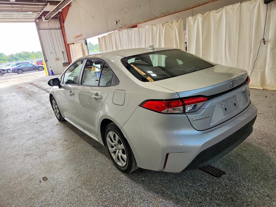 2025 Toyota Corolla VIN 5YFB4MDE9SP287860 COPART salvage auction — SIDE, Pa - Cert Of Title, sold $16,100 on 2026-07-13 (photo 2)