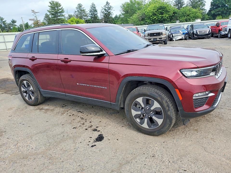 2023 Jeep Grand cherokee VIN 1C4RJYB63P8774680 COPART salvage auction — REAR END, Pa - Certificate Of Salvage, sold $12,200 on 2026-07-31 (photo 4)
