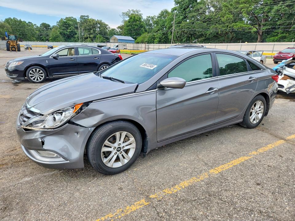 2013 Hyundai Sonata VIN 5NPEB4ACXDH721581 COPART salvage auction — FRONT END, Al - Cert Of Title-Salvage Title, sold $2,050 on 2026-07-13 (photo 1)