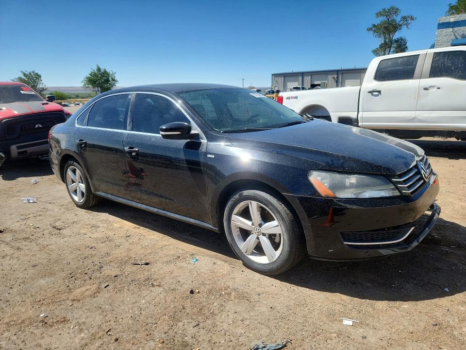 2014 Volkswagen VIN 1VWAS7A35EC040870 COPART salvage auction — FRONT END, Nm - Cert Of Title-Salvage, sold $200 on 2026-07-09 (photo 4)