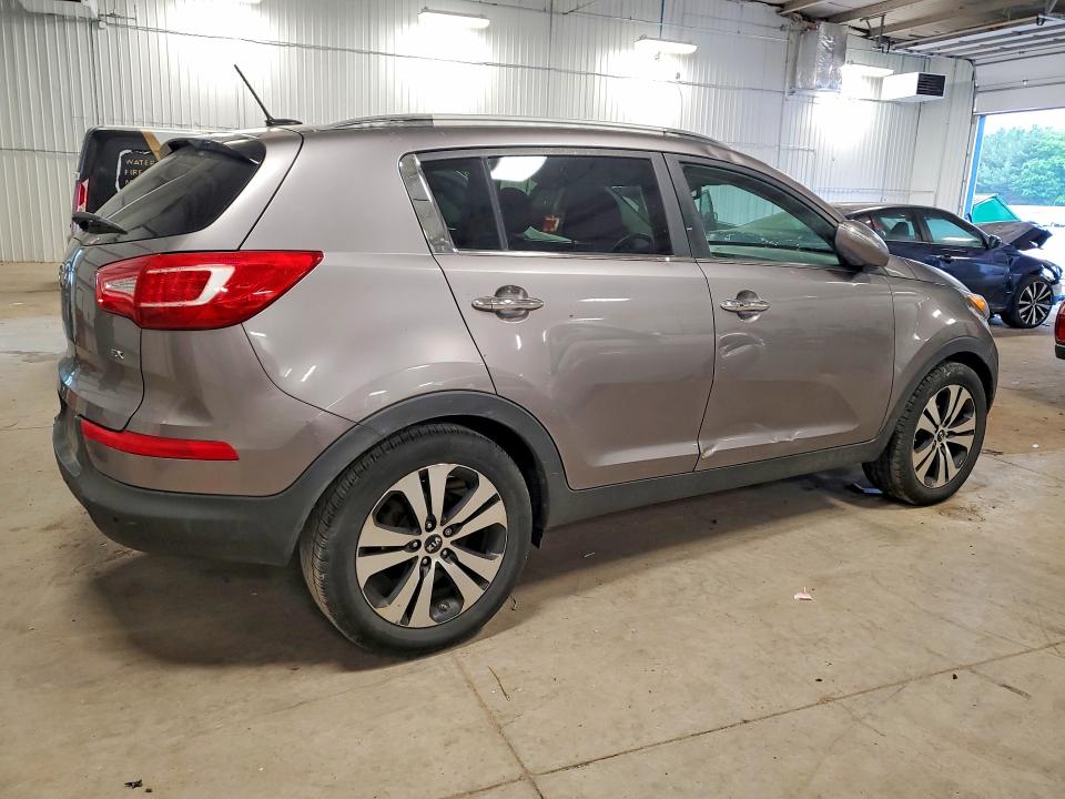 2011 Kia Sportage VIN KNDPC3A23B7155496 COPART salvage auction — MECHANICAL, Mn - Certificate Of Title, sold $225 on 2026-07-28 (photo 3)