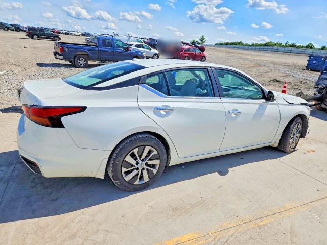 2019 Nissan VIN 1N4BL4BV8KC254076 COPART salvage auction — FRONT END, KY - CERT OF TITLE-SALVAGE (P), sold $3,450 on 2026-07-02 (photo 3)