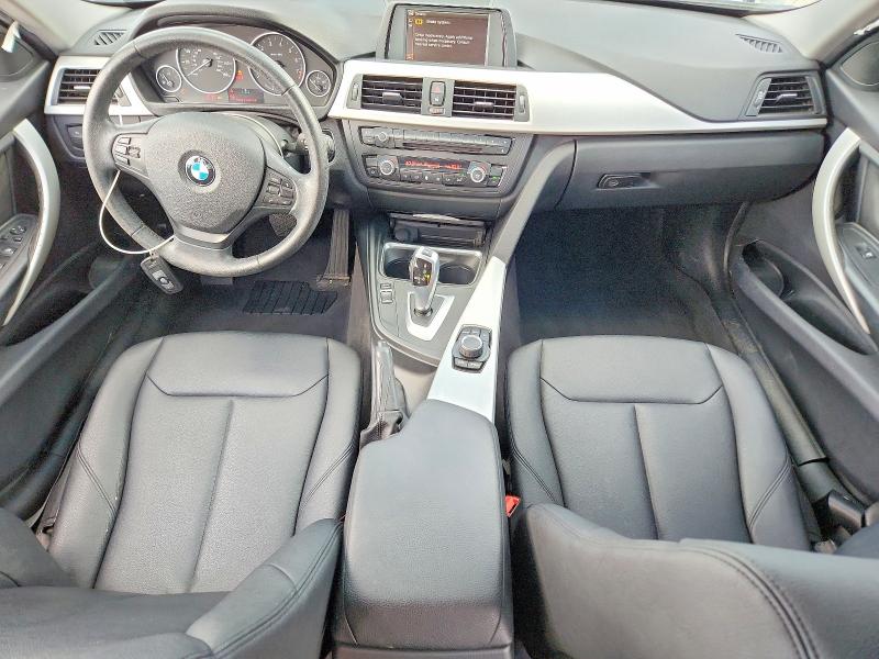 2013 BMW 3er VIN WBA3A5C51DF602856 COPART salvage auction — SIDE, CO - PUBLIC - SALVAGE TITLE, sold $825 on 2026-08-03 (photo 8)