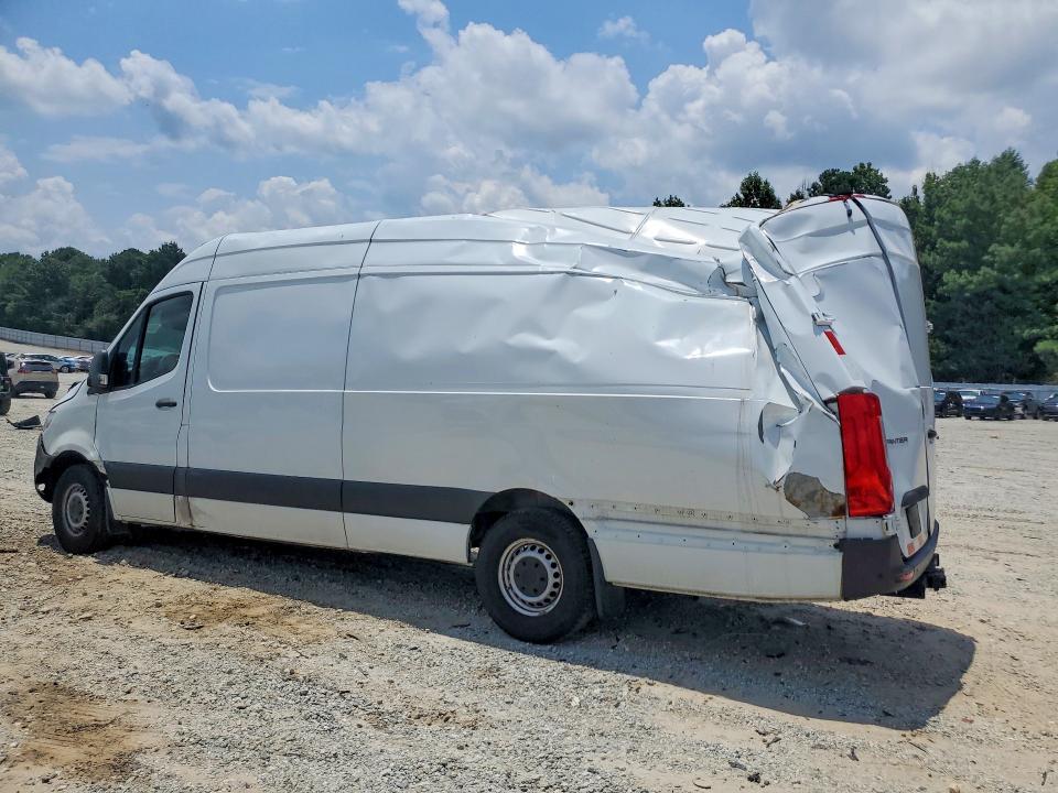 2022 Mercedes-benz Sprinter VIN W1Y4DDHY8NT082987 COPART salvage auction — ALL OVER, Il - Salvage Certificate, sold $2,900 on 2026-07-08 (photo 2)