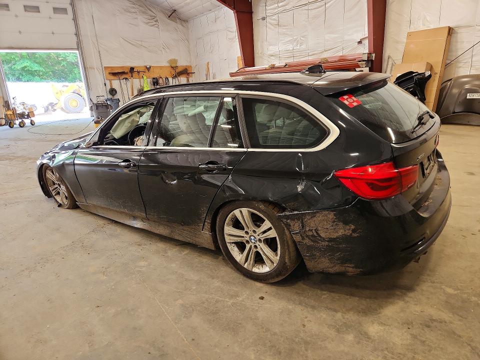 2018 BMW 3er VIN WBA8J1C54JA019219 COPART salvage auction — ROLLOVER, Vt - Cert Of Title-Salvage Vehicle, sold $1,450 on 2026-08-17 (photo 2)