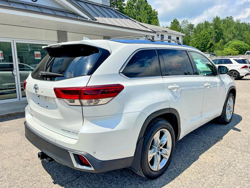 2018 Toyota Highlander VIN 5TDDZRFH2JS908604 COPART salvage auction — MINOR DENT/SCRATCHES, MD - CERTIFICATE OF TITLE (P), sold $15,400 on 2026-07-10 (photo 4)