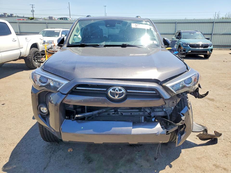 2022 Toyota 4runner VIN JTENU5JR1N6068280 COPART salvage auction — FRONT END, Pa - Certificate Of Salvage, sold $6,100 on 2026-07-21 (photo 5)
