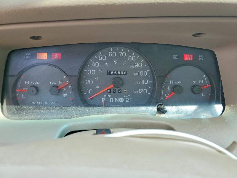 2005 Mercury Grand marquis VIN 2MEFM75W45X660652 COPART salvage auction — FRONT END, Pa - Certificate Of Salvage, sold $2 on 2026-07-29 (photo 9)