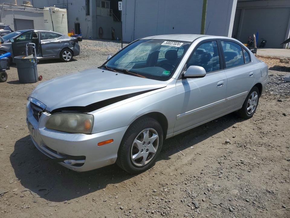 2005 Hyundai Elantra VIN KMHDN46D55U166157 COPART salvage auction — FRONT END, Va - Cert Of Title - Salvage, sold $300 on 2026-07-15 (photo 1)