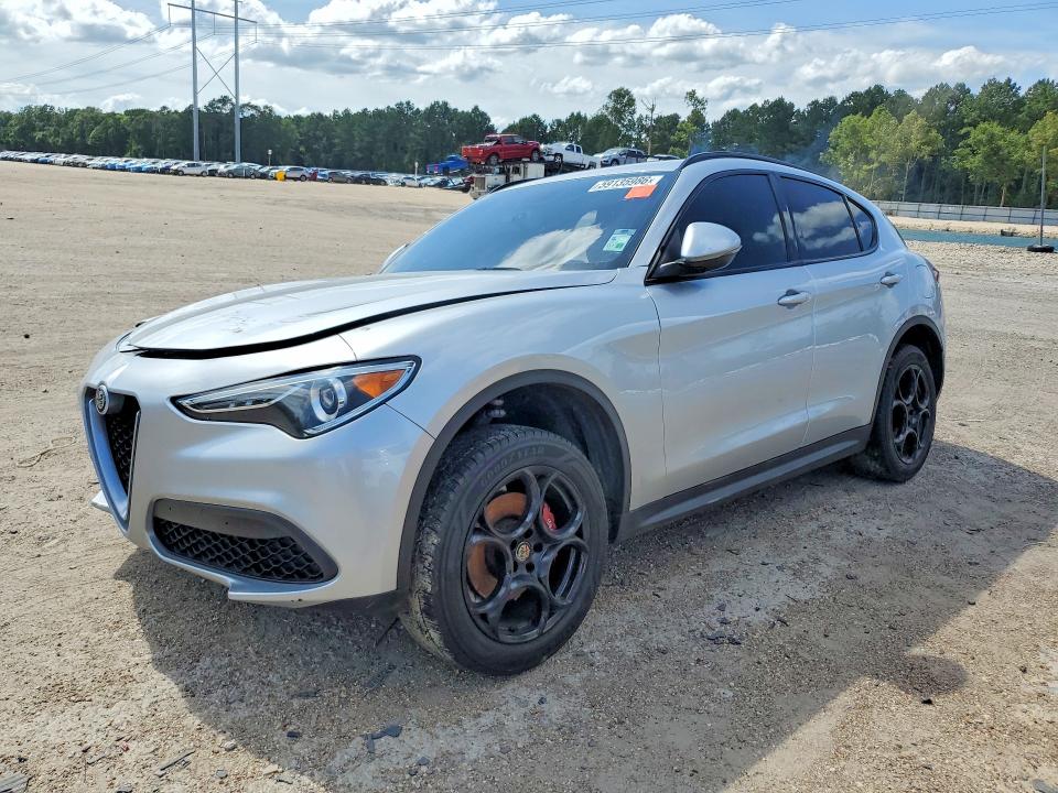 2018 Alfa romeo Stelvio VIN ZASFAKPN9J7B88280 COPART salvage auction — ALL OVER, LA - CERT OF TITLE-SALVAGE (P), sold $1,200 on 2026-08-25 (photo 1)