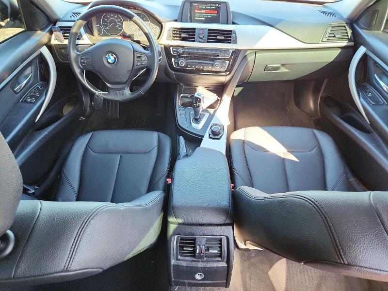 2018 BMW 3er VIN WBA8A9C59JAH13664 COPART salvage auction — FRONT END, Il - Salvage Certificate, sold $1,650 on 2026-07-14 (photo 8)