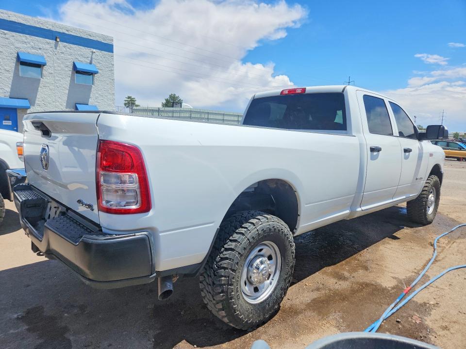 2022 Ram 2500 VIN 3C6UR5HJ6NG342855 COPART salvage auction — MINOR DENT/SCRATCHES, NM - CERTIFICATE OF TITLE (P), sold $11,300 on 2026-07-09 (photo 3)