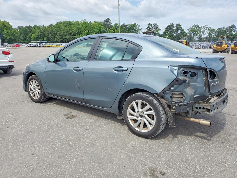 2013 Mazda 3 VIN JM1BL1V76D1780422 COPART salvage auction — REAR END, Nc - Salvage Certificate Of Title, sold $625 on 2026-07-28 (photo 2)