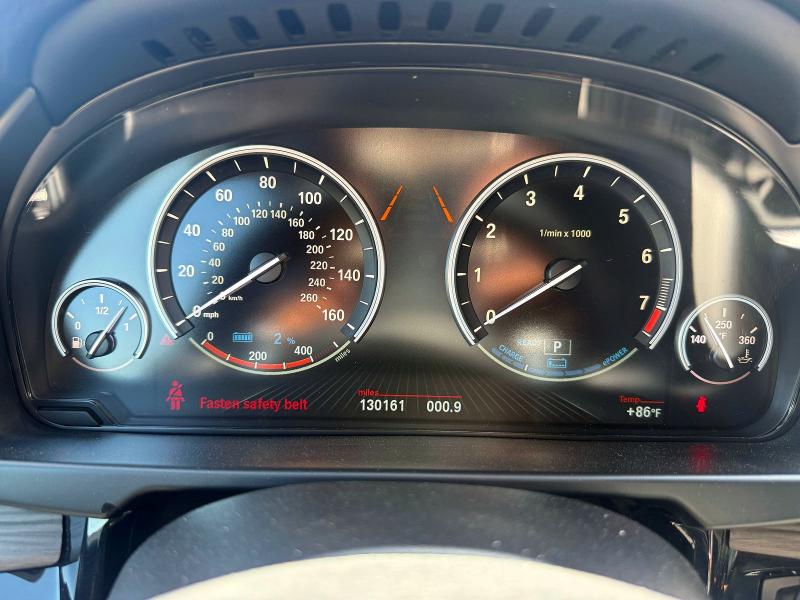 2018 BMW X5 VIN 5UXKT0C54J0W02939 COPART salvage auction — MINOR DENT/SCRATCHES, Ok - Certificate Of Title (P), sold $7,200 on 2026-07-02 (photo 8)