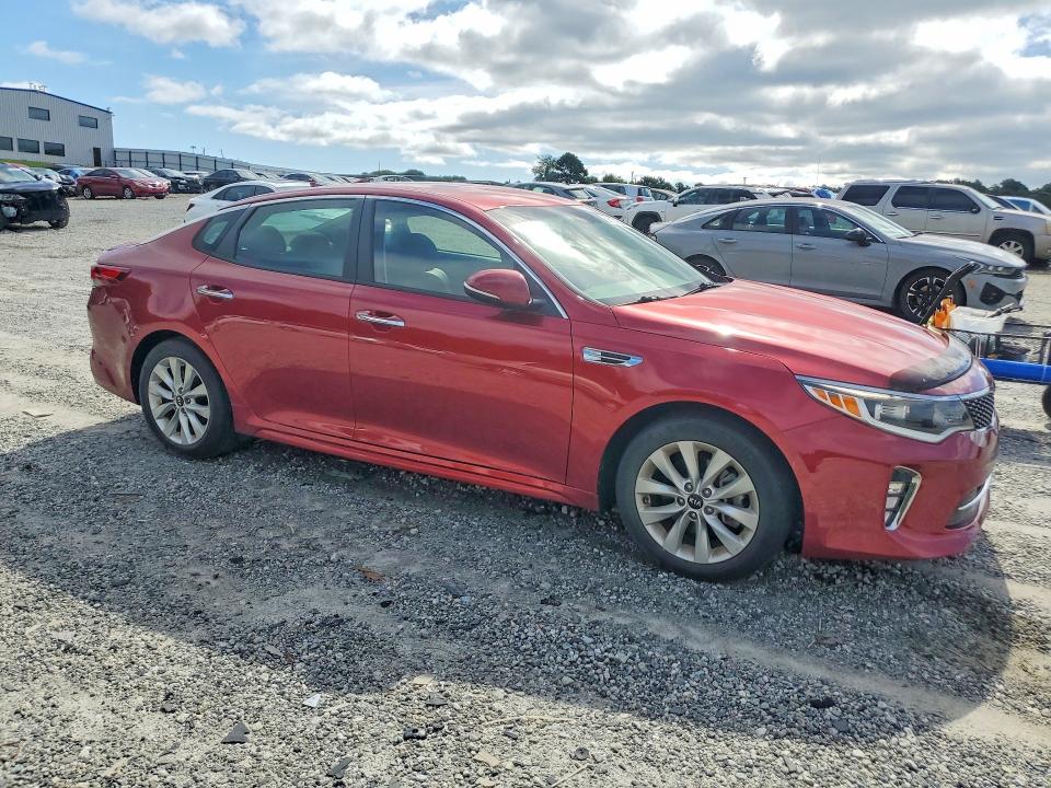 2018 Kia VIN 5XXGT4L32JG234854 COPART salvage auction — SIDE, Ga - Cert Of Title-Salvage, sold $3,200 on 2026-07-29 (photo 4)