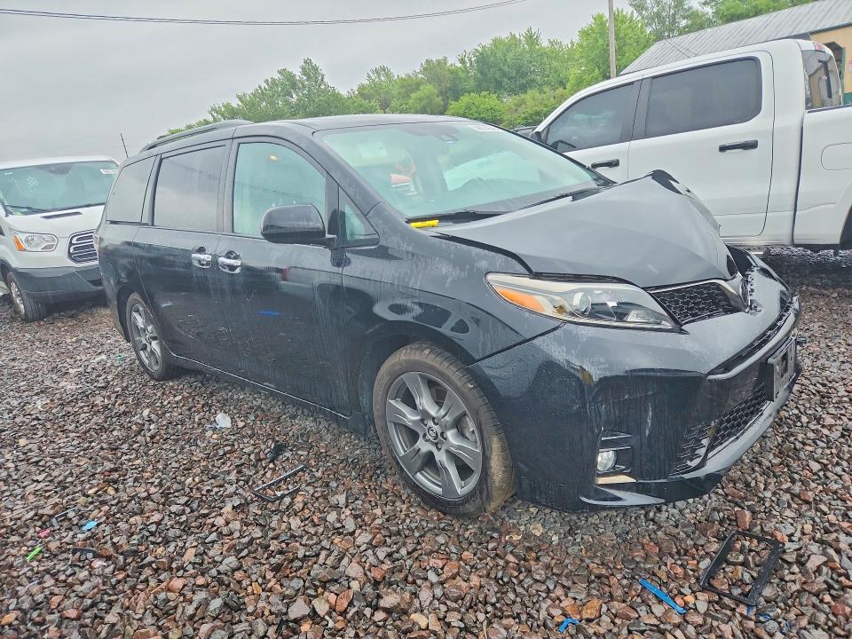 2018 Toyota Sienna VIN 5TDXZ3DC9JS939852 COPART salvage auction — FRONT END, Il - Salvage Certificate, sold $3,100 on 2026-07-27 (photo 4)