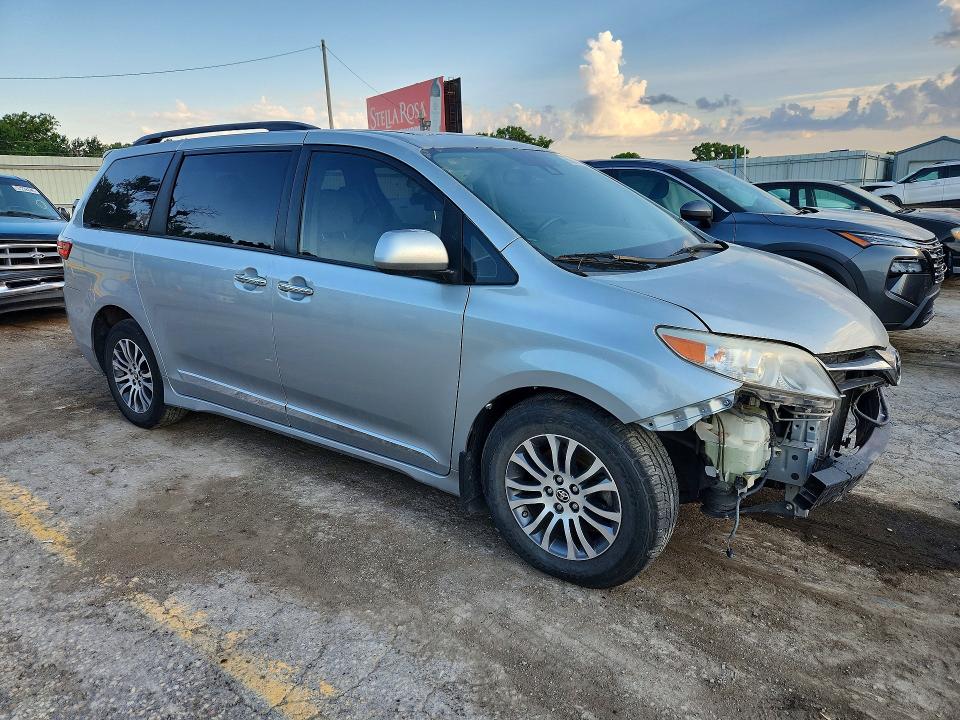 2020 Toyota Sienna VIN 5TDYZ3DC2LS075007 COPART salvage auction — FRONT END, Ks - Cert Of Title-Salvage, sold $5,000 on 2026-07-20 (photo 4)