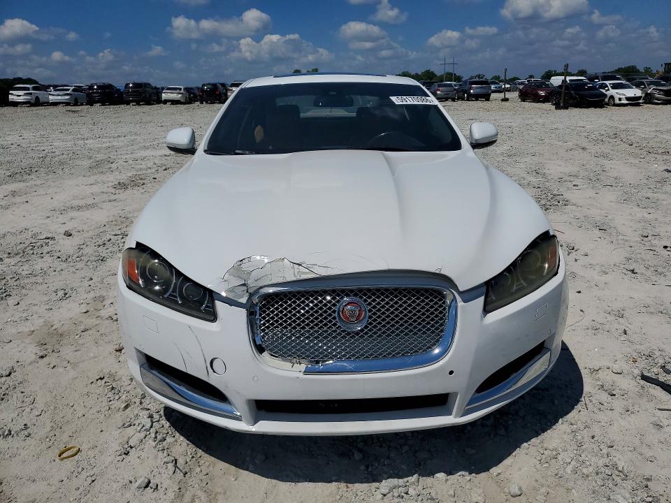 2014 Jaguar Xf VIN SAJWJ0EF8E8U18305 COPART salvage auction — FRONT END, Fl - Cert Of Title Slvg Rebuildable (P), sold $1,850 on 2026-07-29 (photo 5)