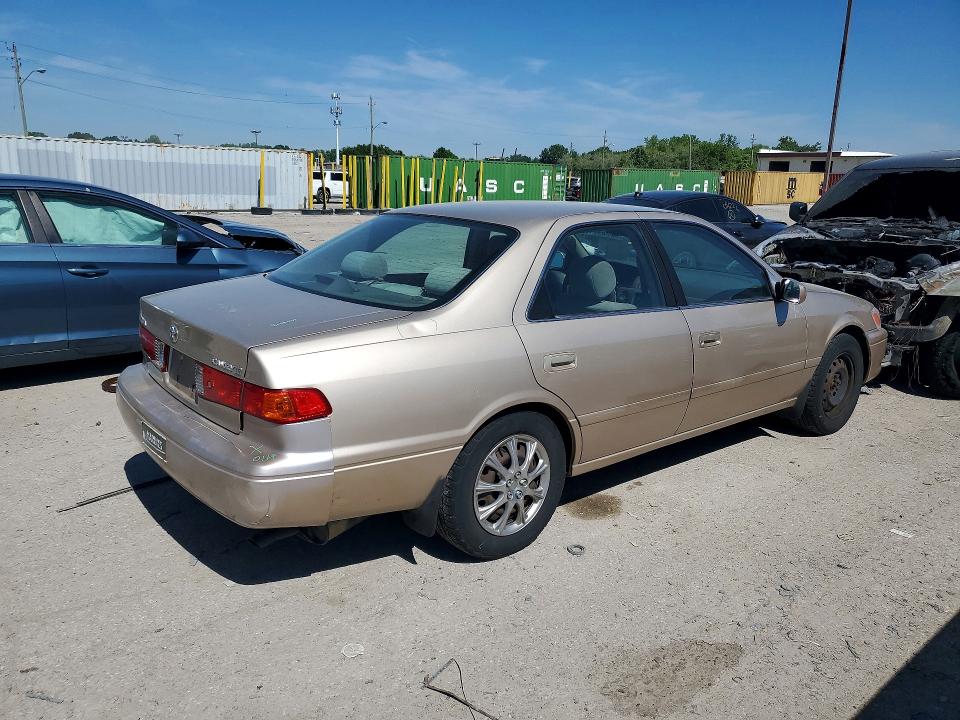 2000 Toyota Camry VIN JT2BG22K0Y0428041 COPART salvage auction — REAR END, IN - CERT OF TITLE-SALVAGE TITLE, sold $375 on 2026-07-28 (photo 3)