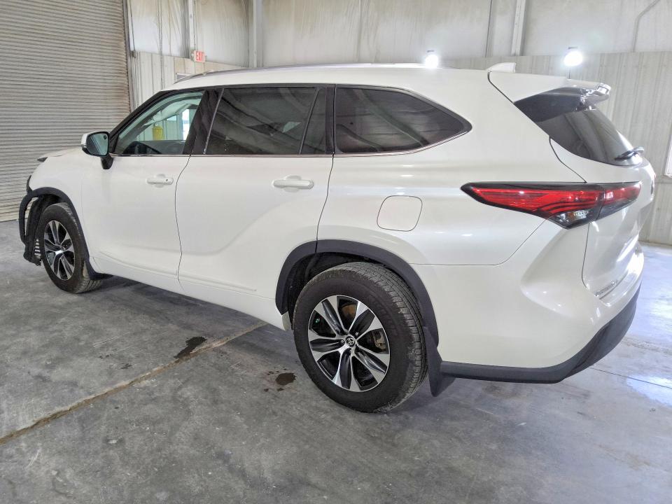2020 Toyota Highlander VIN 5TDGZRBH0LS502245 COPART salvage auction — FRONT END, AZ - CERTIFICATE OF TITLE, sold $4,800 on 2026-07-23 (photo 2)
