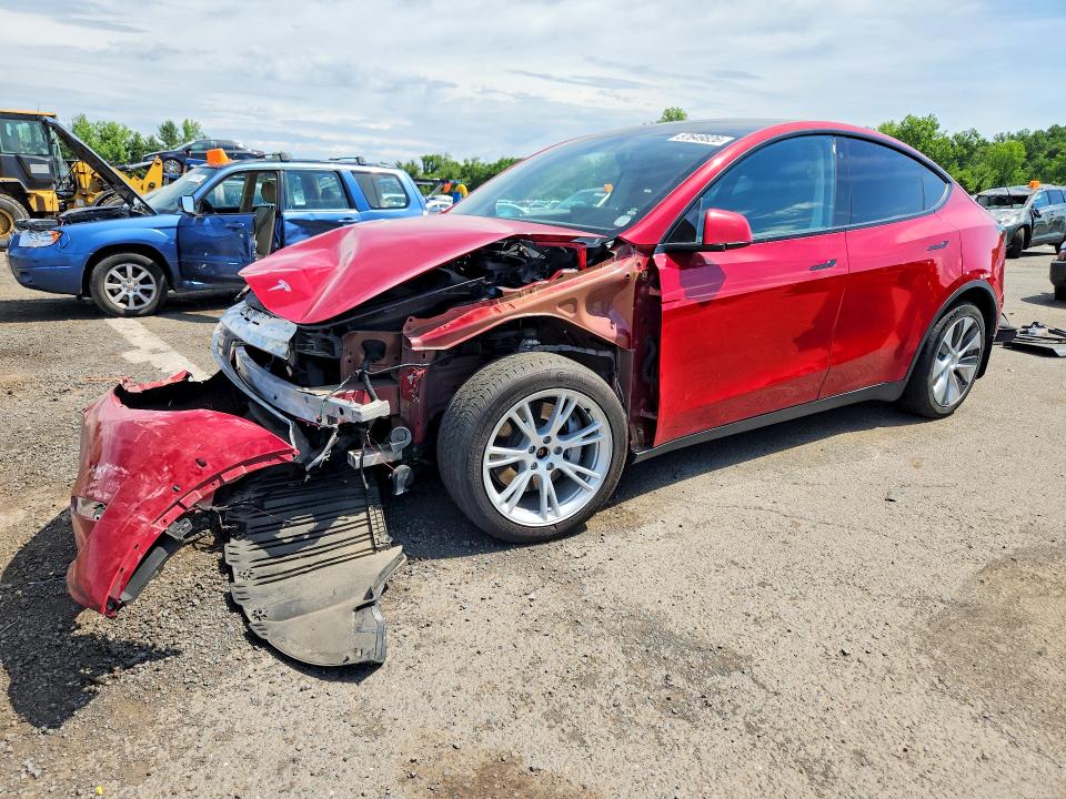 2022 Tesla Model y VIN 7SAYGDEE4NF331427 COPART salvage auction — FRONT END, Ct - Cert Of Title-Salvage, sold $10,100 on 2026-07-10 (photo 1)