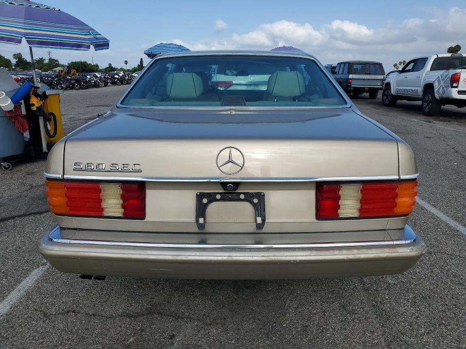 1991 Mercedes-benz 560 VIN WDBCA45E0MA594478 COPART salvage auction — MINOR DENT/SCRATCHES, CA - DIS/DLR/EXP ONLY CLEAN TITLE, sold $2,400 on 2026-07-24 (photo 6)