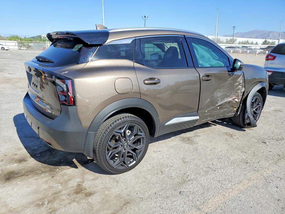 2025 Nissan VIN 3N8AP6DB4SL333570 COPART salvage auction — SIDE, Nv - Salvage Title, sold $8,700 on 2026-07-28 (photo 3)