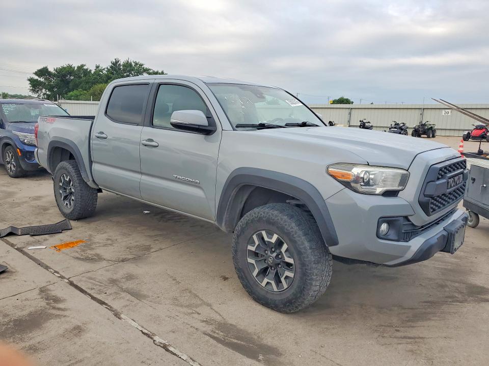 2018 Toyota Tacoma VIN 3TMCZ5AN2JM134744 COPART salvage auction — VANDALISM, Tx - Certificate Of Title, sold $20,700 on 2026-07-02 (photo 4)