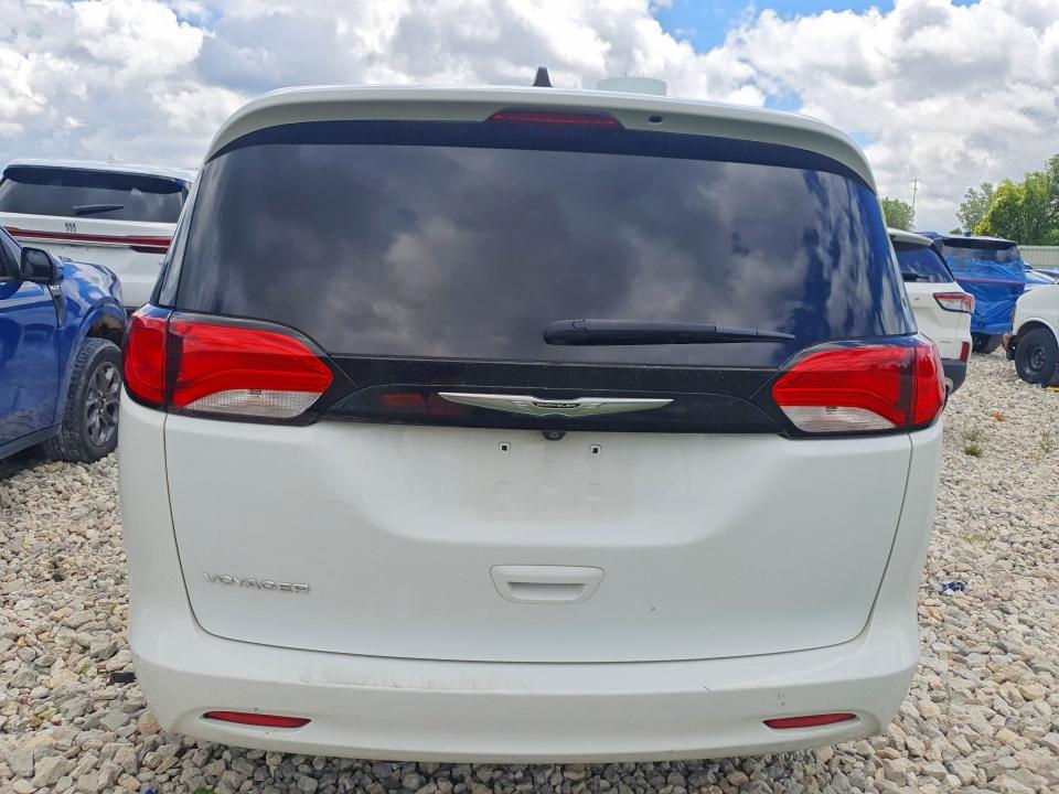 2023 Chrysler Voyager VIN 2C4RC1CG2PR537515 COPART salvage auction — MECHANICAL, In - Certificate Of Title, sold $9,000 on 2026-08-11 (photo 6)