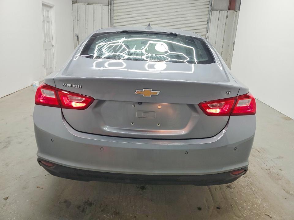 2024 Chevrolet Malibu limited VIN 1G1ZD5STXRF168635 COPART salvage auction — MINOR DENT/SCRATCHES, OH - CERTIFICATE OF TITLE, sold $10,800 on 2026-08-17 (photo 6)