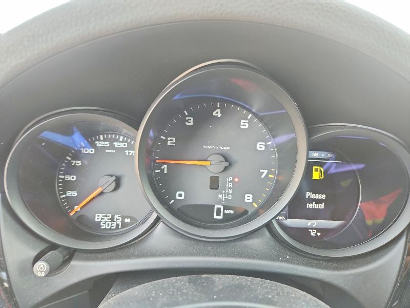 2017 Porsche Macan VIN WP1AA2A58HLB02436 COPART salvage auction — VANDALISM, Il - Salvage Certificate, sold $9,000 on 2026-07-21 (photo 9)