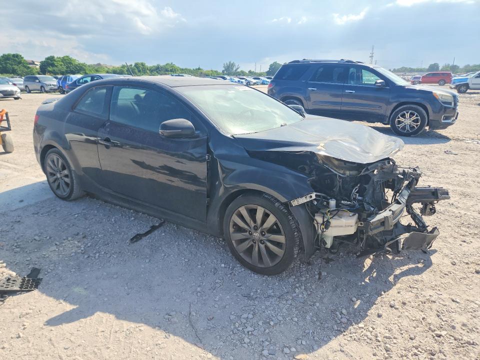 2013 Kia Forte VIN KNAFW6A32D5707045 COPART salvage auction — FRONT END, Fl - Cert Of Title Slvg Rebuildable, sold $425 on 2026-07-14 (photo 4)