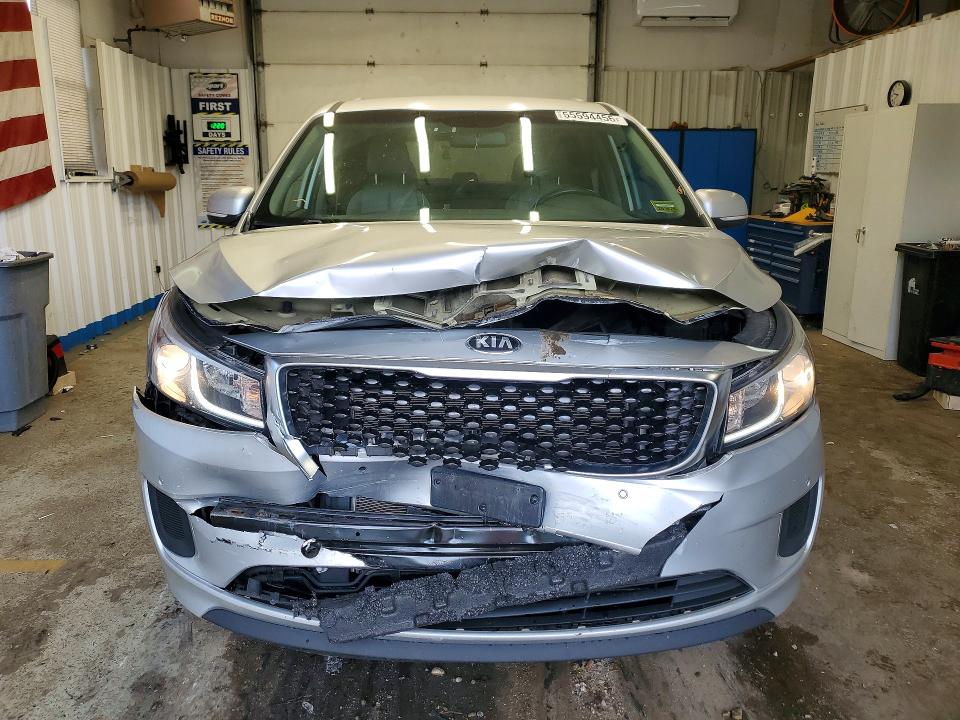 2016 Kia SEDONA VIN KNDMB5C16G6214771 COPART salvage auction — FRONT END, Me - Cert Of Title-Salvage Collisio, sold $2,450 on 2026-07-09 (photo 5)