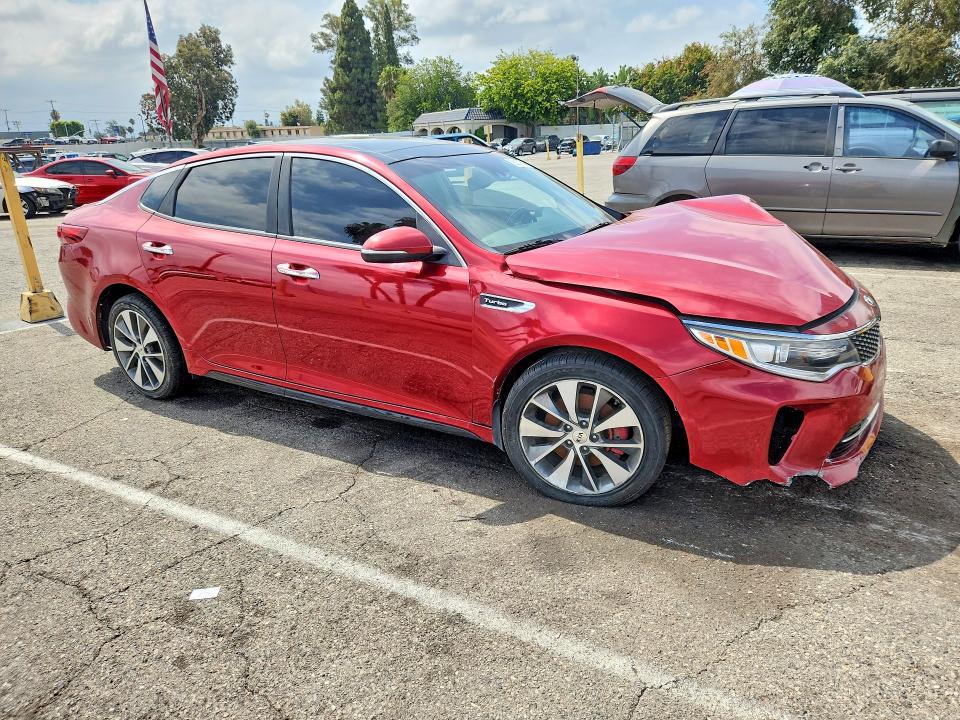 2016 Kia Optima VIN 5XXGW4L2XGG074388 COPART salvage auction — FRONT END, Ca - Dis/Dlr/Exp Only Clean Title, sold $825 on 2026-07-17 (photo 4)