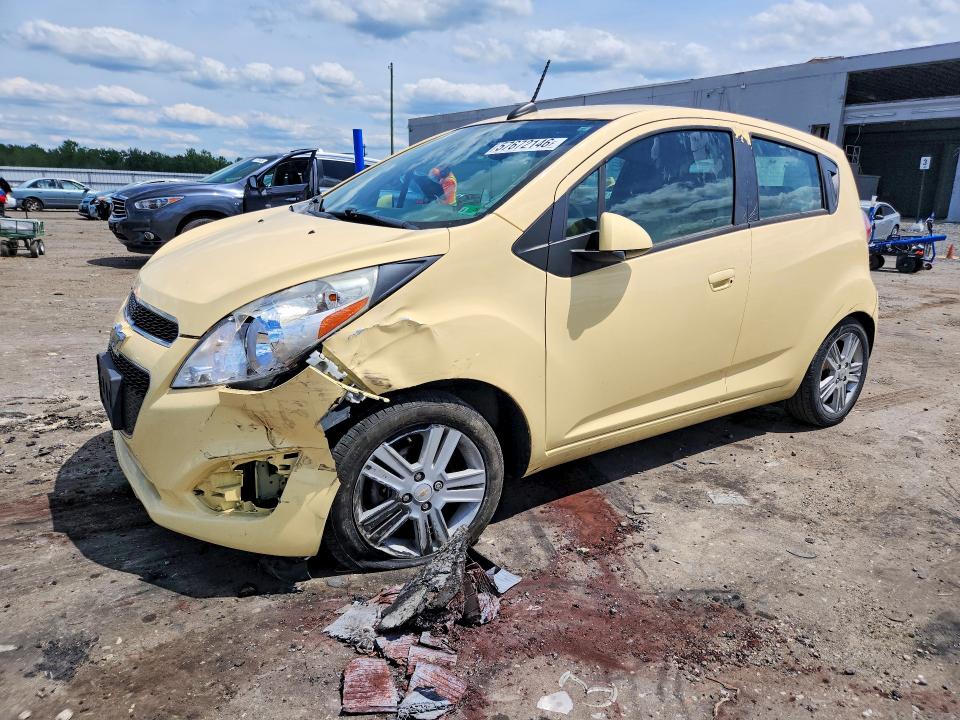 2015 Chevrolet Spark VIN KL8CD6S94FC712057 COPART salvage auction — FRONT END, VA - CERT OF TITLE - SALVAGE, sold $800 on 2026-07-08 (photo 1)