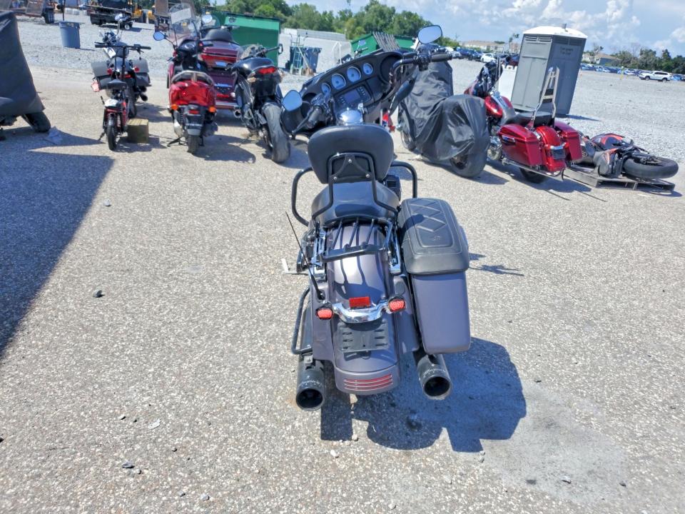 2015 Harley-davidson VIN 1HD1KBM14FB687881 COPART salvage auction — SIDE, Fl - Cert Of Title Slvg Rebuildable, sold $3,700 on 2026-07-02 (photo 4)