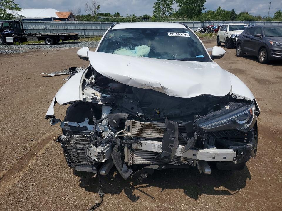 2022 Alfa romeo Stelvio VIN ZASPAKAN6N7D27526 COPART salvage auction — FRONT END, Oh - Cert Of Title-Salvage, sold $1,200 on 2026-07-30 (photo 5)