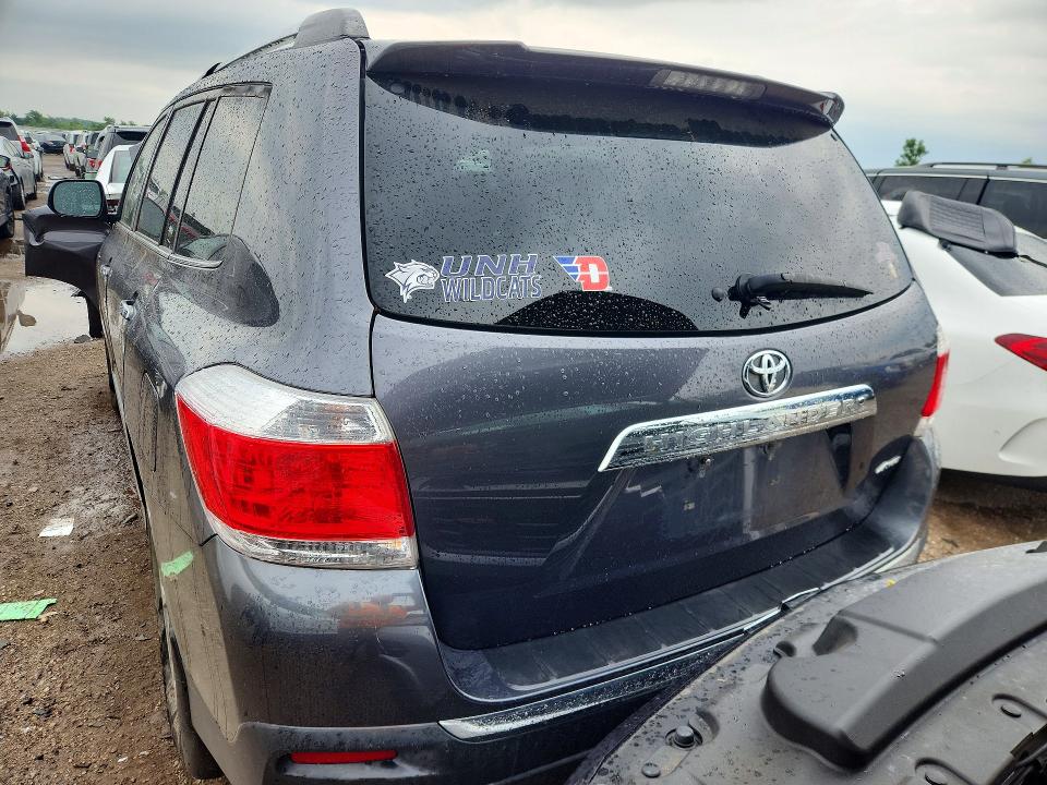 2013 Toyota Highlander VIN 5TDDK3EH3DS264215 COPART salvage auction — FRONT END, Il - Salvage Certificate, sold $4,400 on 2026-07-28 (photo 6)