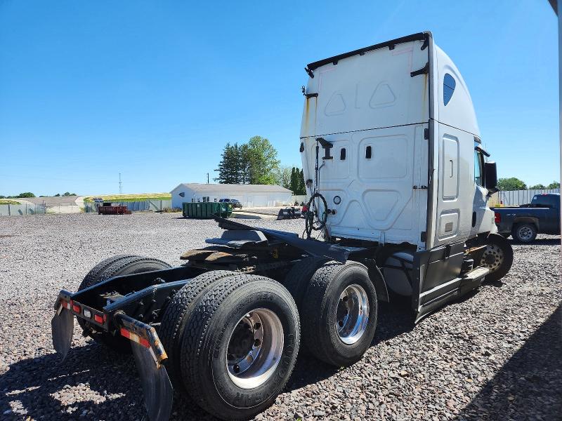 2023 Freightliner Cascadia 126 VIN 3AKJHHDV4PSNY2837 COPART salvage auction — SIDE, AZ - CERT OF TITLE - SALVAGE, sold $9,200 on 2026-07-23 (photo 4)