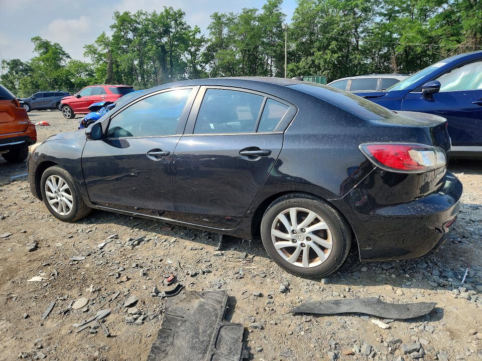 2012 Mazda 3 VIN JM1BL1W85C1657586 COPART salvage auction — FRONT END, Md - Cert Of Salvage > 75% Damage, sold $225 on 2026-07-30 (photo 2)