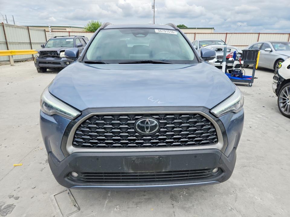 2023 Toyota Corolla cross VIN 7MUDAABG8PV070874 COPART salvage auction — REAR END, TX - SALVAGE VEHICLE TITLE, sold $7,200 on 2026-07-28 (photo 5)