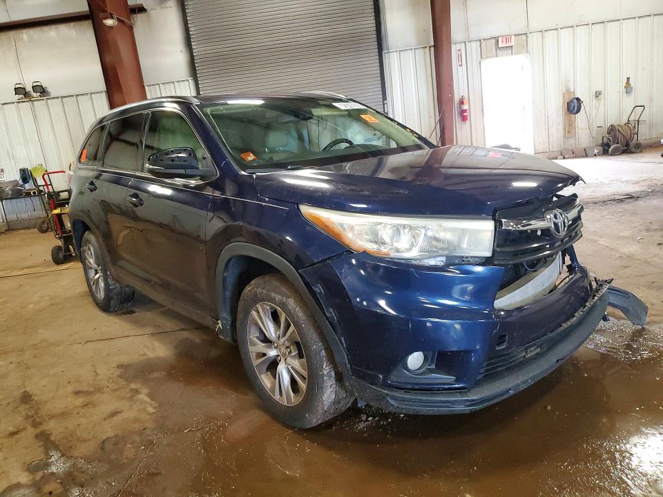 2015 Toyota Highlander VIN 5TDKKRFH3FS072529 COPART salvage auction — FRONT END, Mi - Certificate Of Title, sold $200 on 2026-07-24 (photo 4)
