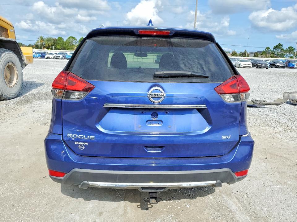 2017 Nissan Rogue VIN KNMAT2MT8HP566888 COPART salvage auction — FRONT END, FL - CERT OF TITLE SLVG REBUILDABLE, sold $1,600 on 2026-07-24 (photo 6)