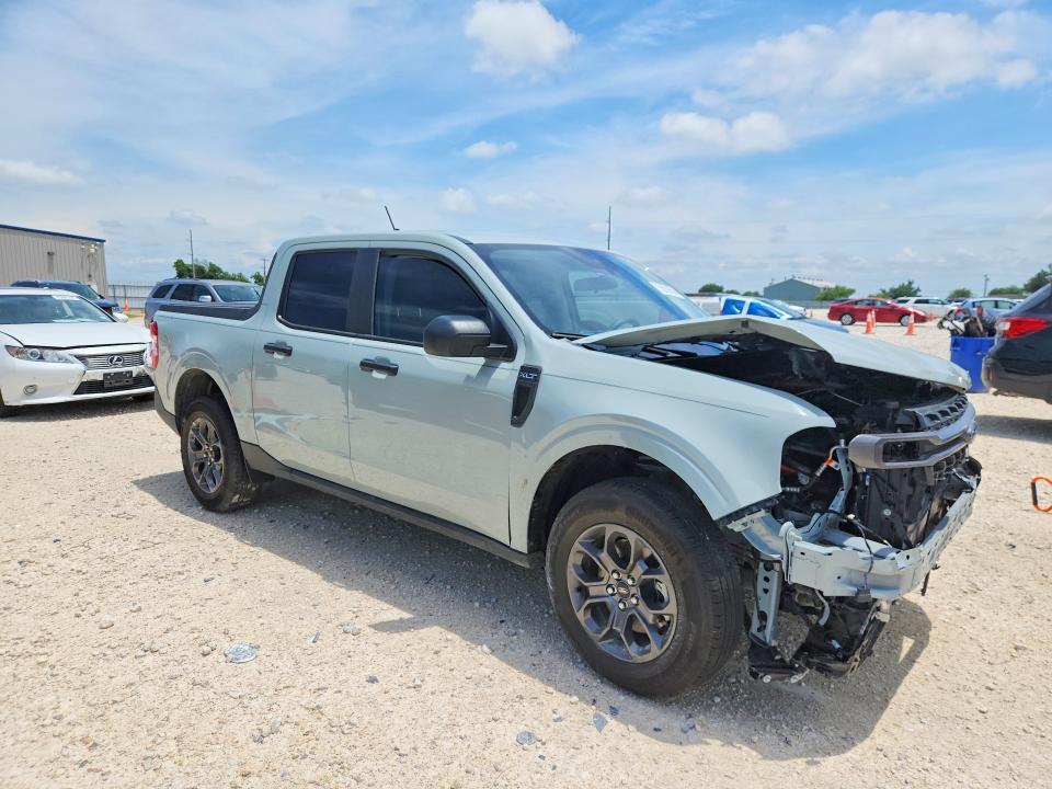 2024 Ford Maverick VIN 3FTTW8H38RRB67583 COPART salvage auction — FRONT END, Tx - Salvage Vehicle Title, sold $4,650 on 2026-07-02 (photo 4)