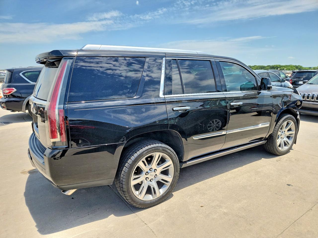 2016 Cadillac Escalade VIN 1GYS4CKJ9GR143873 COPART salvage auction — Front End, Sv - Salvage Title, sold $9,400 on 2026-07-09 (photo 3)