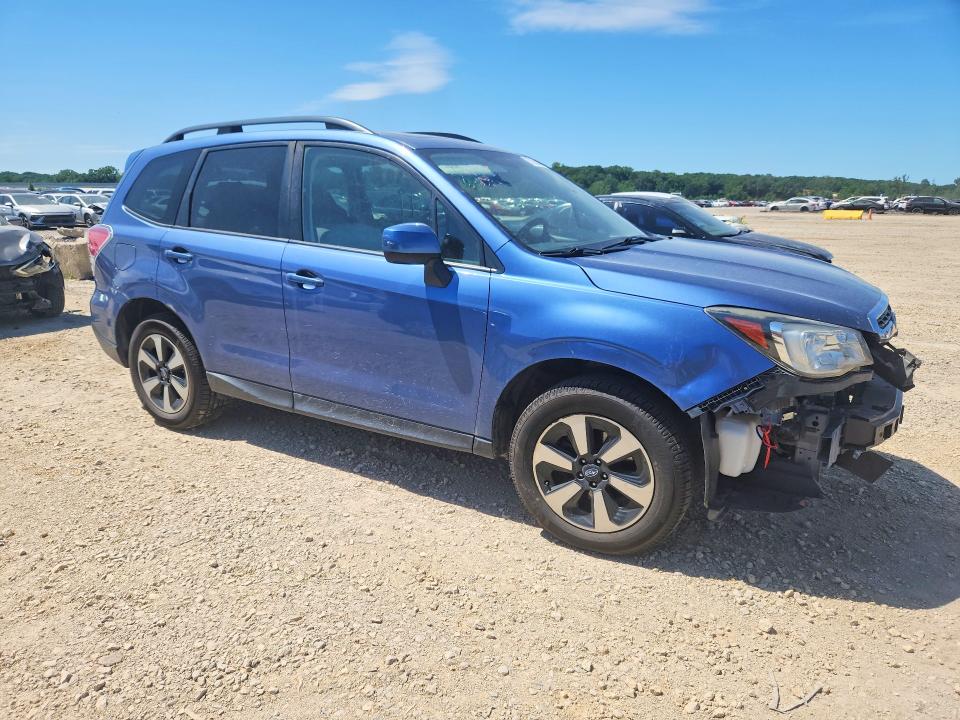 2017 Subaru Forester VIN JF2SJAEC3HH412149 COPART salvage auction — FRONT END, MO - SALVAGE CERTIFICATE OF TITLE, sold $1,050 on 2026-07-28 (photo 4)