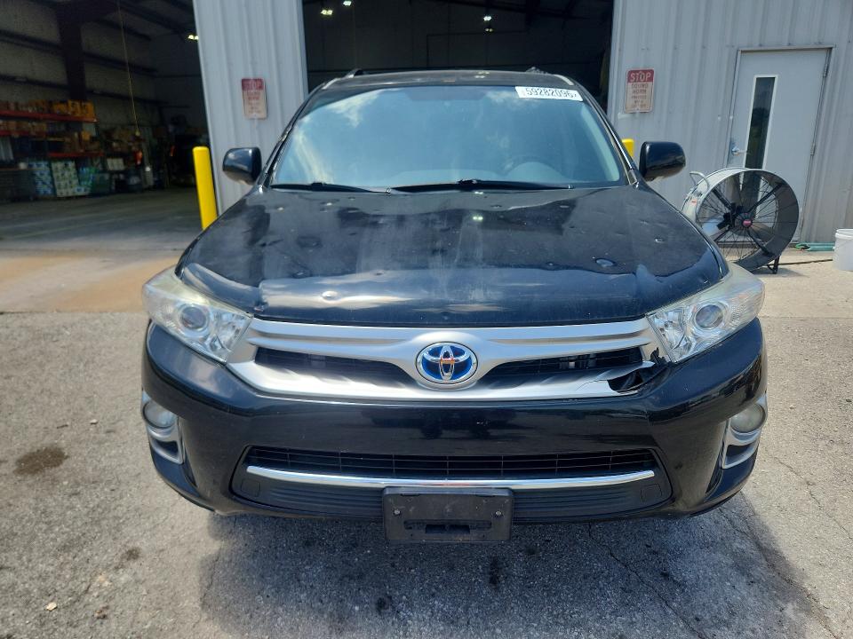 2011 Toyota Highlander hybrid VIN JTEDC3EH0B2000429 COPART salvage auction — HAIL, Or - Cert Of Title-Reconstructed, sold $2,200 on 2026-07-08 (photo 5)